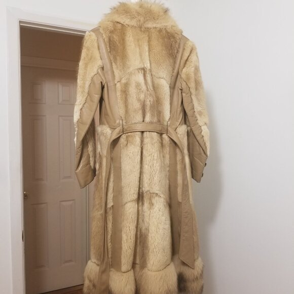 Real Mink + Coyote + Leather Fur Coat - Picture 4 of 7